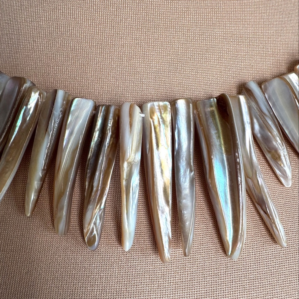 Mother of Pearl Spike Fringe Statement Necklace Iridescent Adjustable - Picture 2 of 4
